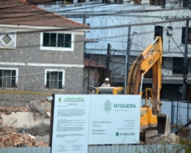Obra de demolição no Clube de Xadrez: atualização | A Voz da Serra