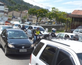 Detran prorroga calendário de licenciamento de veículos | A Voz da Serra
