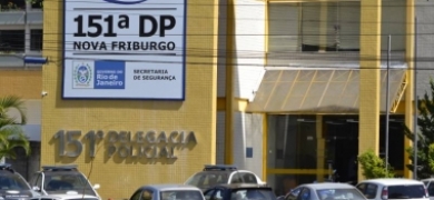 Três presos e um adolescente apreendido por tráfico de drogas | A Voz da Serra